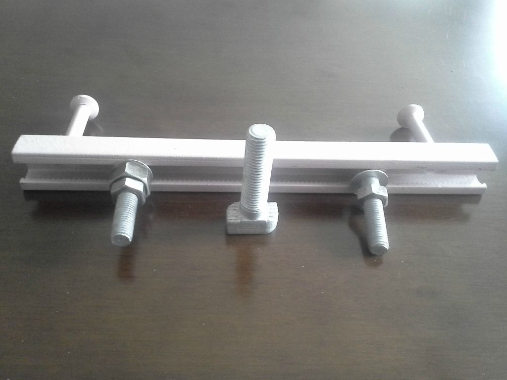 槽道、T型螺栓.jpg 槽道、T型螺栓.jpg