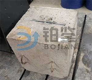 槽道混凝土試塊.jpg 槽道混凝土試塊.jpg