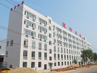 微機控制金屬擺錘沖擊試驗機、沖擊拉床、電子萬能試驗機長沙客戶訂購